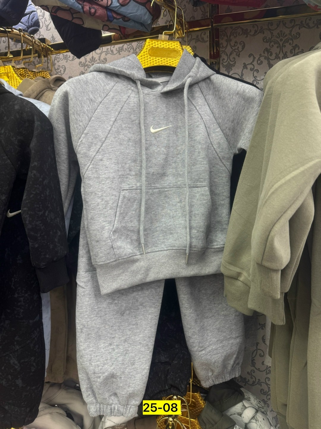 костюм спортивный для мальчика,спортивный костюм nike на флисе,флисовый костюм nike,спортивный костюм,костюм спортивный для девочек