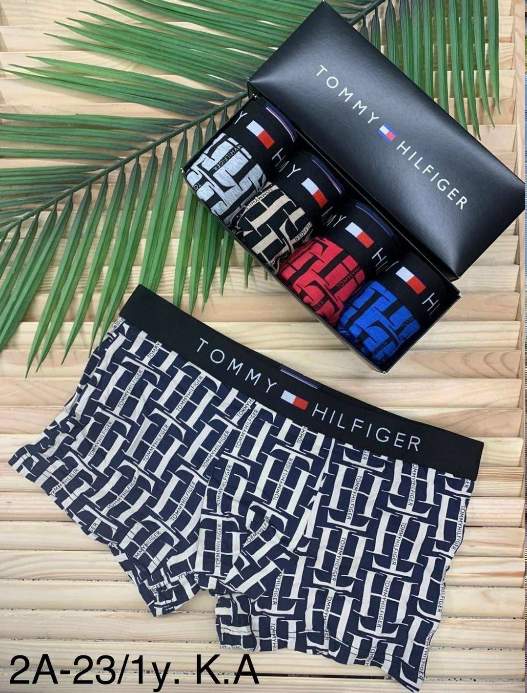 набор мужских трусов tommy hilfiger,мужской набор трусов,трусы томми хилфигер мужские в коробке,tommy hilfiger трусы мужские,комплект трусов мужские боксеры