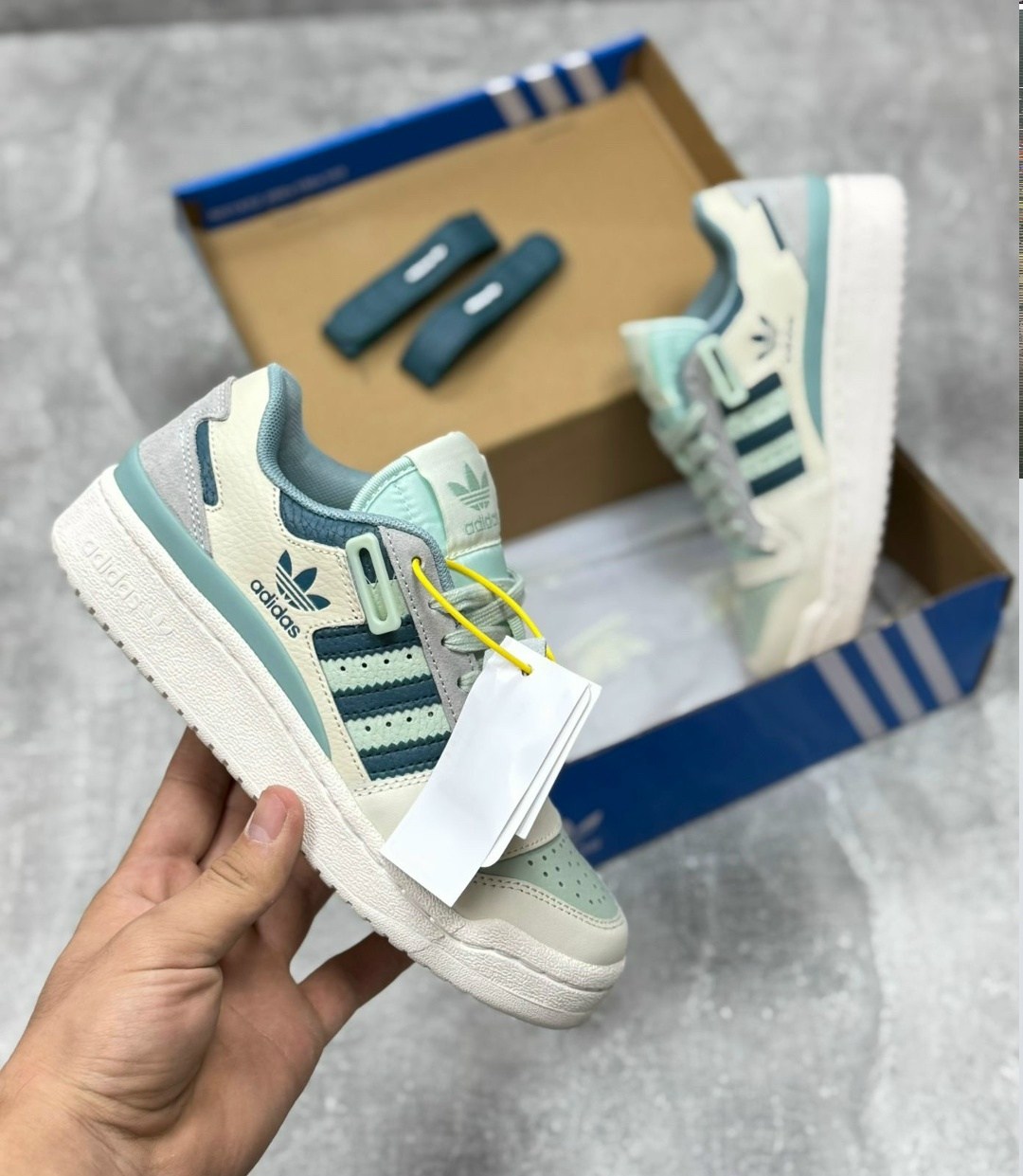 кроссовки adidas,женские кроссовки adidas,adidas forum 84 low,кроссовки,кроссовки adidas хаки