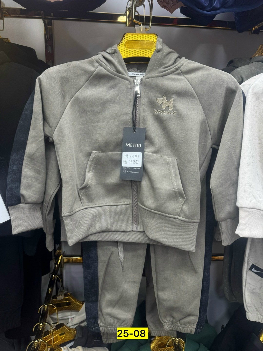 костюм спортивный для мальчика,спортивный костюм nike на флисе,флисовый костюм nike,спортивный костюм,костюм спортивный для девочек