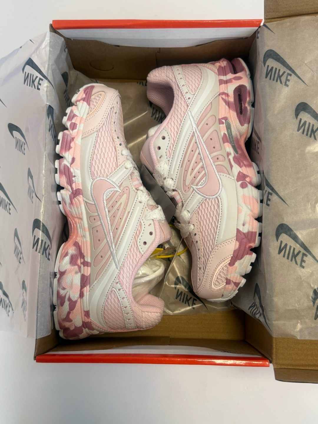 nike air max plus tn pink white,кроссовки найк тн розовые,кроссовки nike air max tn plus,nike air max tn розовые,nike air max tn plus pink