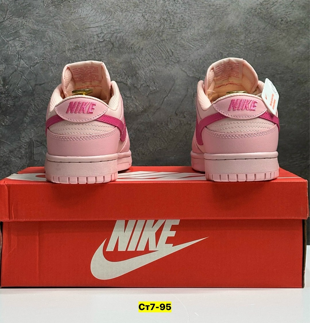 розовые кроссовки найк,женские кроссовки nike,кроссовки найк женские розовые,кроссовки,розовые кроссовки