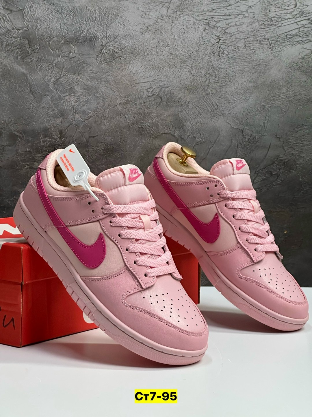 розовые кроссовки найк,женские кроссовки nike,кроссовки найк женские розовые,кроссовки,розовые кроссовки