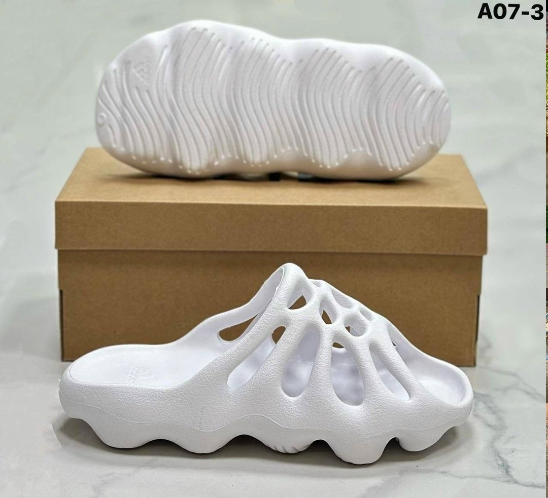 adidas yeezy foam runner,кроссовки adidas yeezy foam runner,adidas yeezy 450 slide,adidas yeezy foam runner ararat size 9,yeezy foam runner