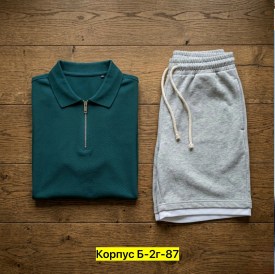 Костюм