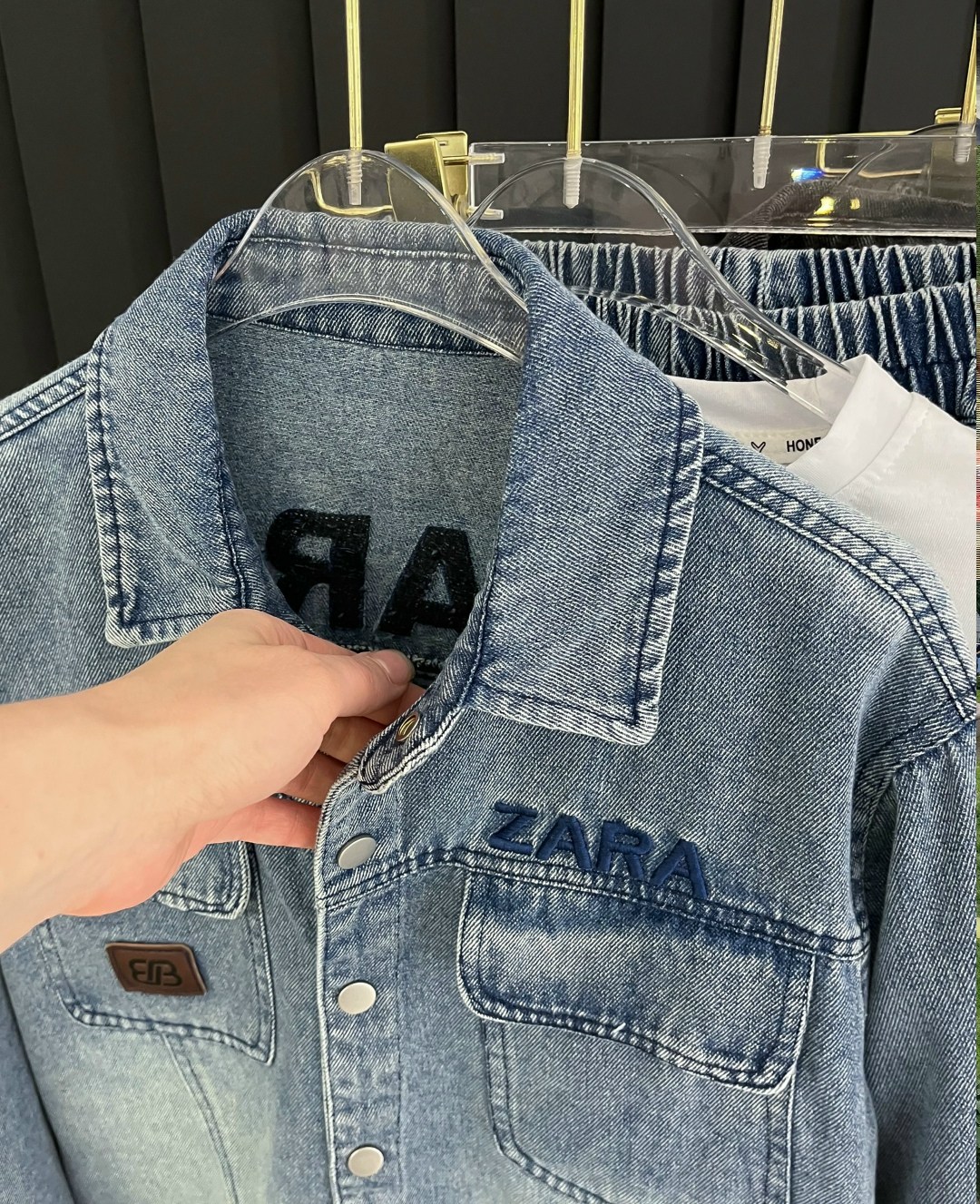 куртка джинсовая zara,куртка джинсовая,модные джинсовые куртки,джинсовая куртка джинсовка,джинсовая куртка зара для детей