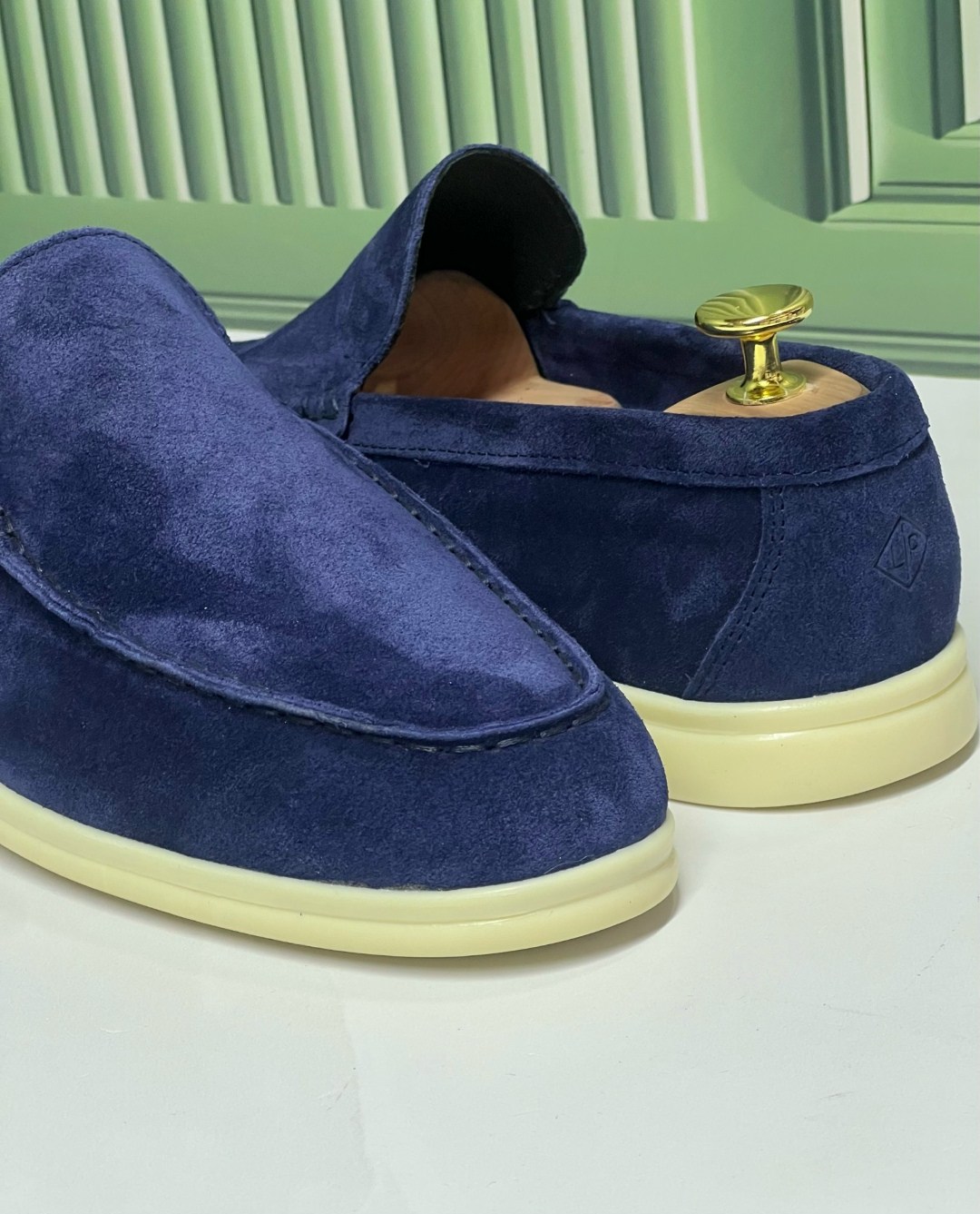 лоферы мужские loro piana,лоферы loro piana summer walk синие,лоферы loro piana,loro piana темно-синие замшевые туфли для женщин,лоферы loro piana summer walk