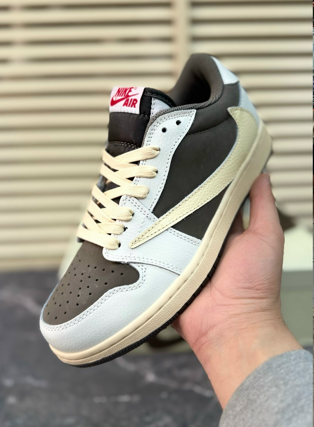 nike air jordan 1 low travis scott reverse mocha,кроссовки nike air jordan 1 low x travis scott,кроссовки travis scott x air jordan 1 low,nike air jordan 1 low travis scott,air jordan 1 travis scott r