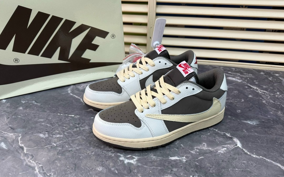 nike air jordan 1 low travis scott reverse mocha,кроссовки nike air jordan 1 low x travis scott,кроссовки travis scott x air jordan 1 low,nike air jordan 1 low travis scott,air jordan 1 travis scott r