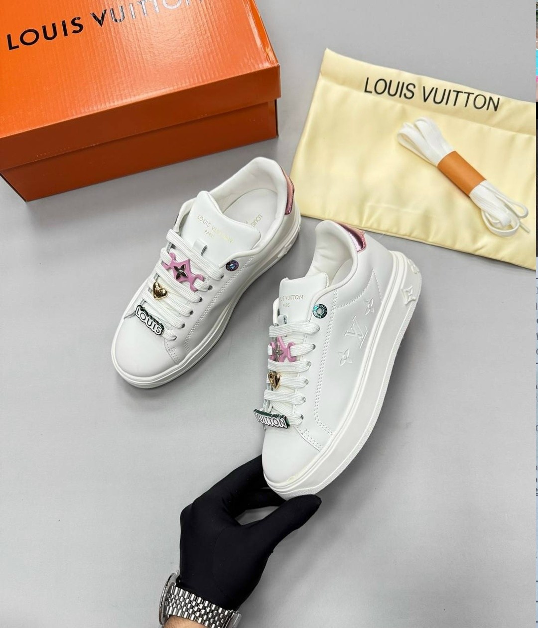 кроссовки женские louis vuitton,кеды луи виттон женские,,луи виттон кеды женские белые,кроссовки луи виттон женские