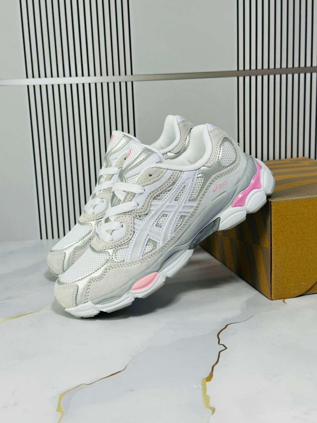 кроссовки женскиe,кроссовки,кроссовки adidas женские,кроссовки модные,кроссовки для женщин асикс gel nyc asics 413808042