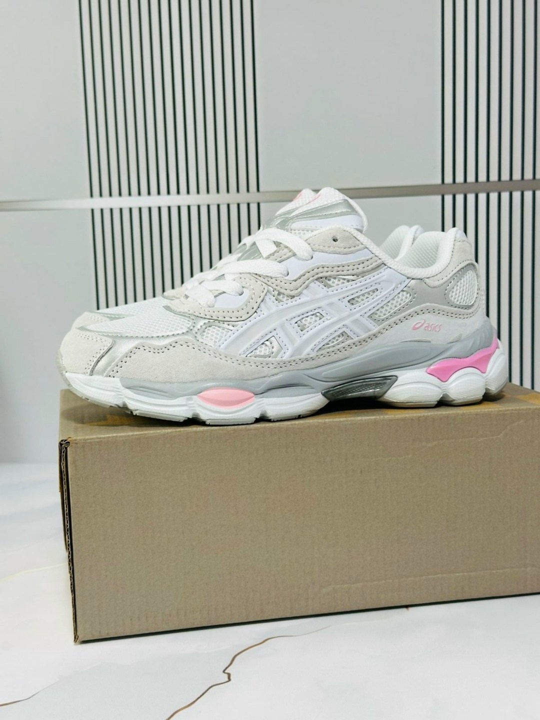 кроссовки женскиe,кроссовки,кроссовки adidas женские,кроссовки модные,кроссовки для женщин асикс gel nyc asics 413808042