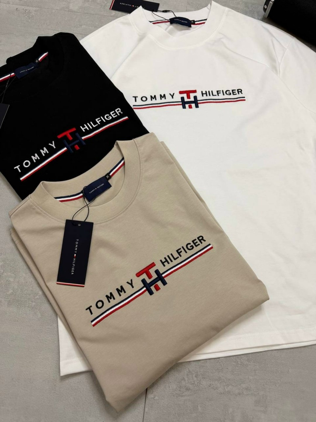 футболка мужская tommy hilfiger,футболки tommy hilfiger,tommy hilfiger tommy hilfiger,футболка tommy hilfiger белый,футболка томми хилфигер