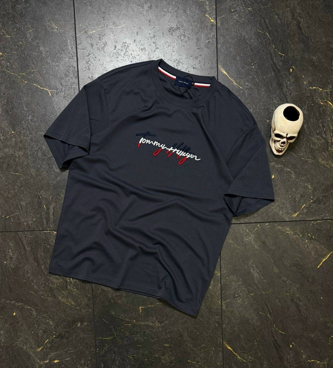 футболка томми хилфигер мужские белая,футболка мужская tommy hilfiger,футболки tommy hilfiger,футболки мужские,футболки мужские белые