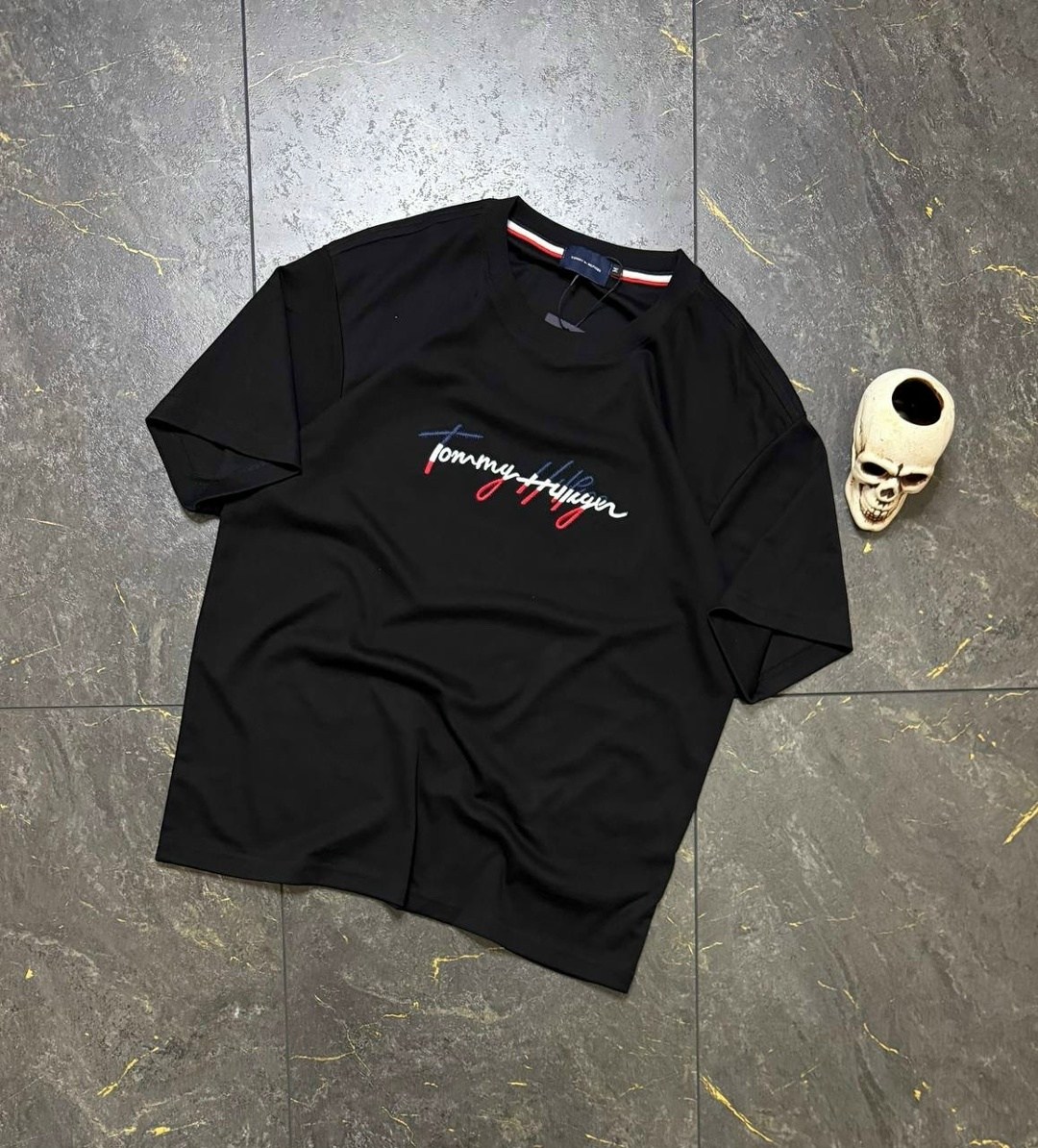футболка томми хилфигер мужские белая,футболка мужская tommy hilfiger,футболки tommy hilfiger,футболки мужские,футболки мужские белые