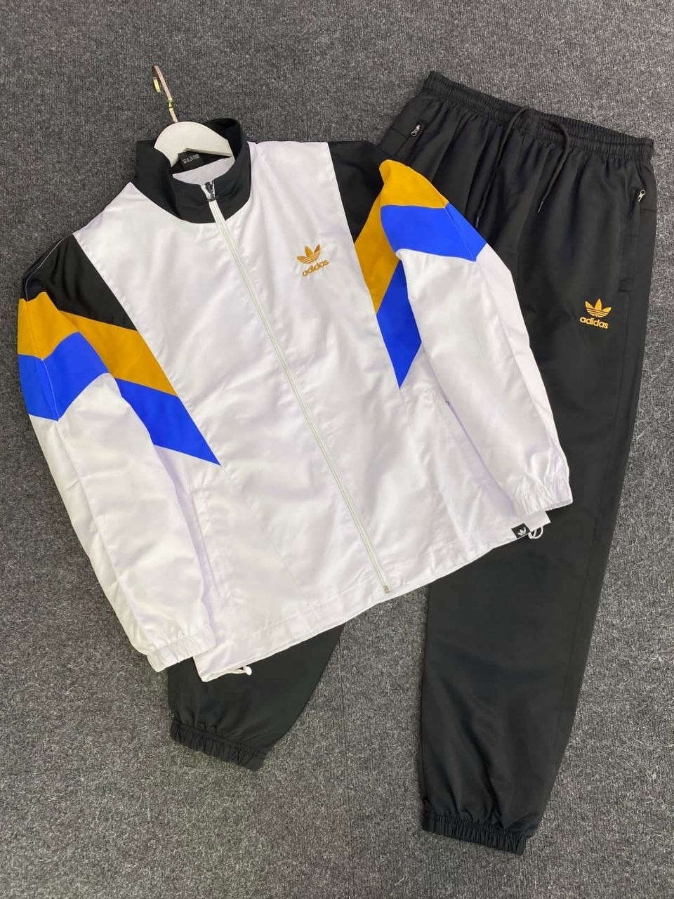 adidas originals adidas sportive track jacket,спортивный костюм adidas 90х,костюм adidas 90-х,спортивный костюм adidas,адидас 90 ветровки