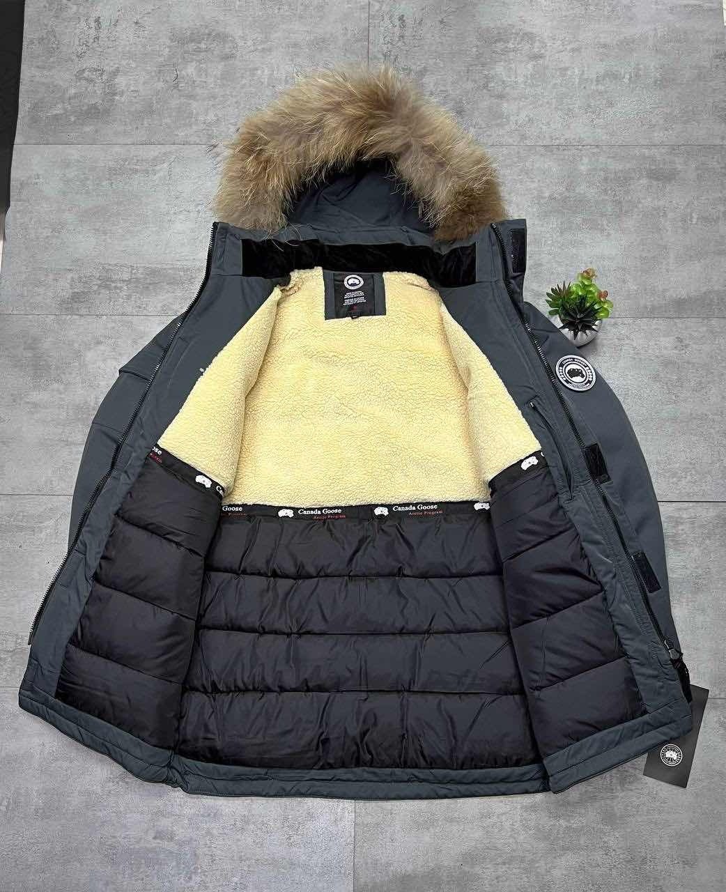 мужские пуховики canada goose,зимняя мужская куртка парка,мужская зимняя куртка canada goose,куртка зимняя canada goose,мужская зимняя куртка