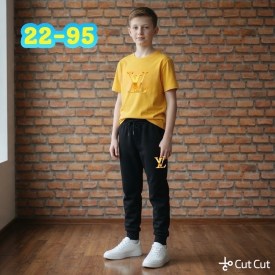 Костюм