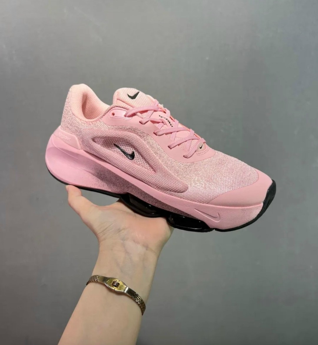 женские кроссовки,кроссовки,женские кроссовки nike,розовые кроссовки,кроссовки женские розовые
