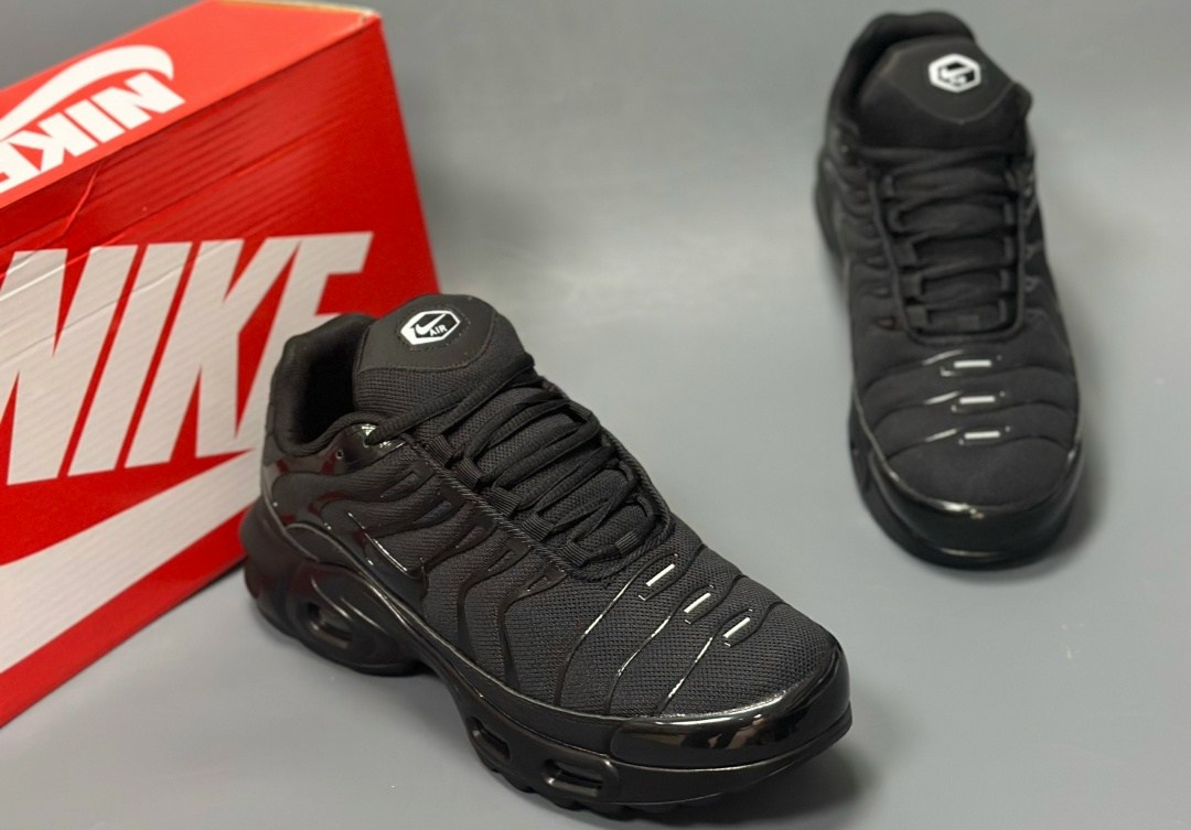 кроссовки nike air max tn plus,кроссовки мужские nike air max tn plus,nike air max tn plus black,nike air max plus tn,nike air max tn plus черные