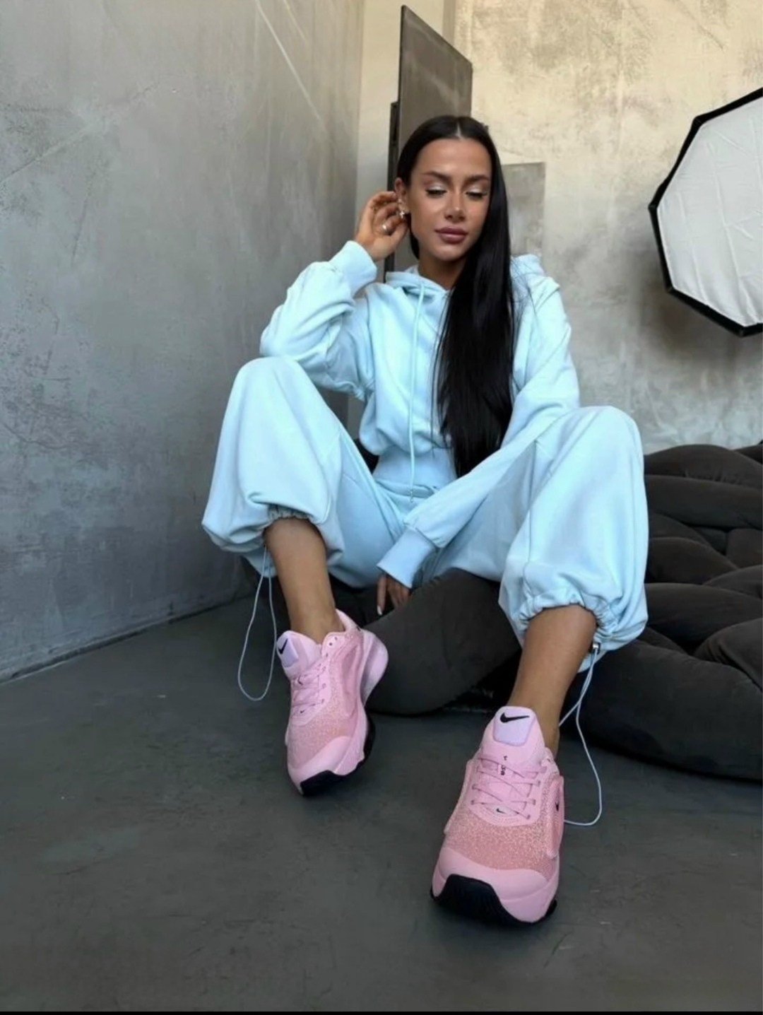 женские кроссовки,кроссовки,женские кроссовки nike,розовые кроссовки,кроссовки женские розовые