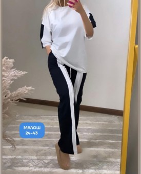 Костюм