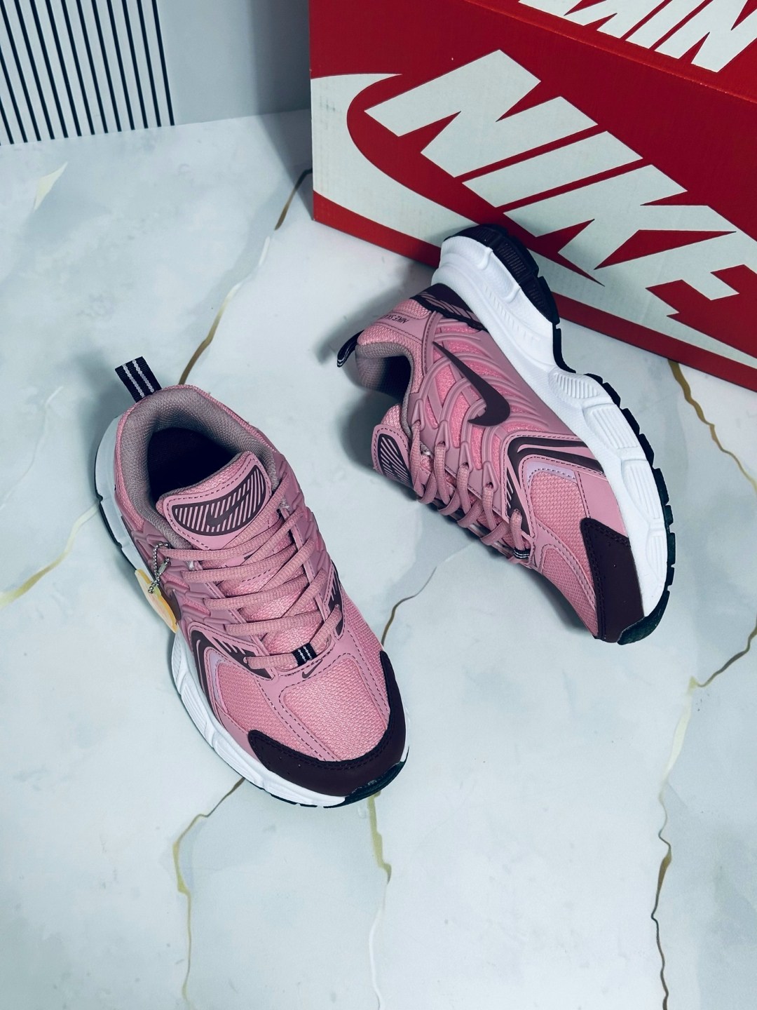 женские кроссовки,кроссовки nike,кроссовки,кроссовки nike женские,спортивная