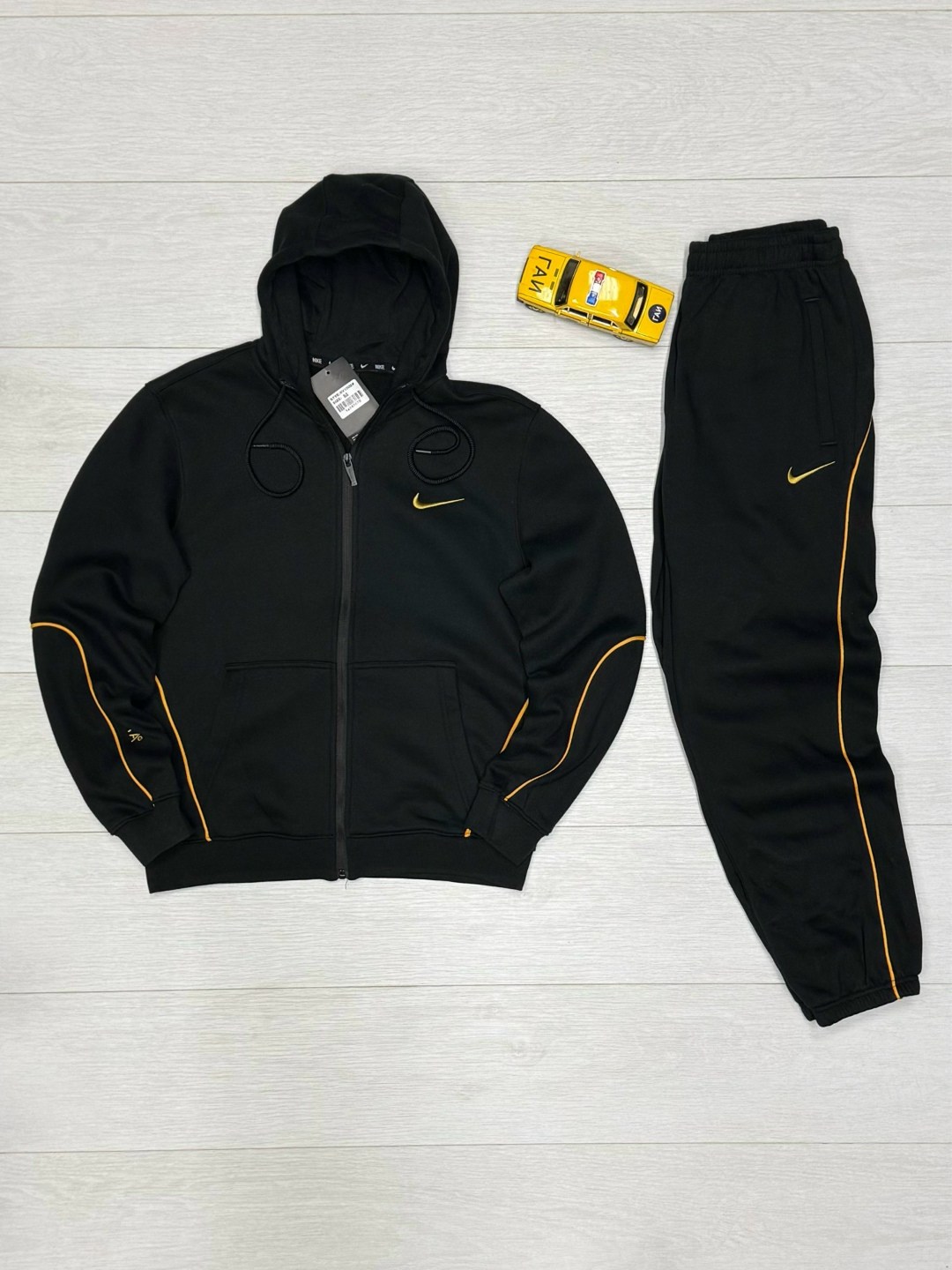 спортивный костюм nike на флисе,спортивные костюмы nike,спортивный костюм nike мужской,костюм nike мужской,спортивные костюм