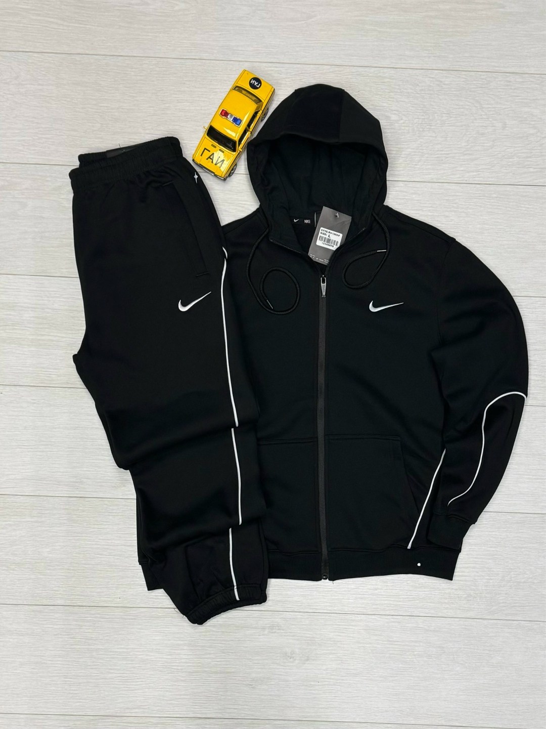 спортивный костюм nike на флисе,спортивные костюмы nike,спортивный костюм nike мужской,костюм nike мужской,спортивные костюм