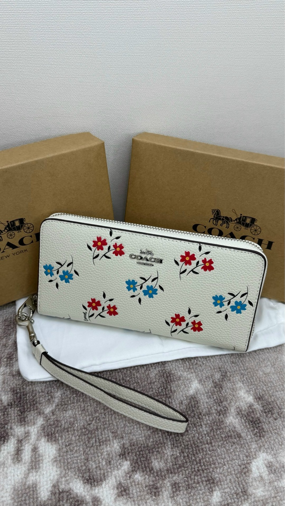 кошелек coach,женский кошелек coach,кошелек женский,кошелек coach кошелек coach,брендовый кошелек coach