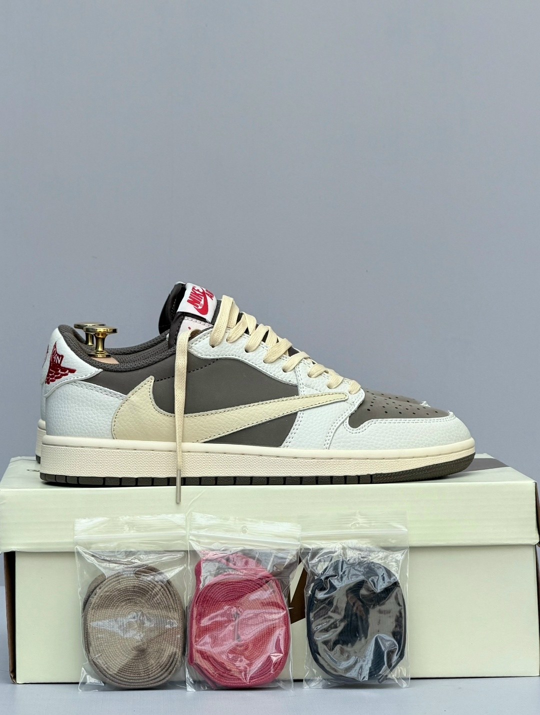 nike air jordan 1 low travis scott reverse mocha,nike air jordan 1 low travis scott,кроссовки travis scott x air jordan 1 low,nike air jordan 1 low x travis scott,кроссовки nike air jordan 1 low x tra