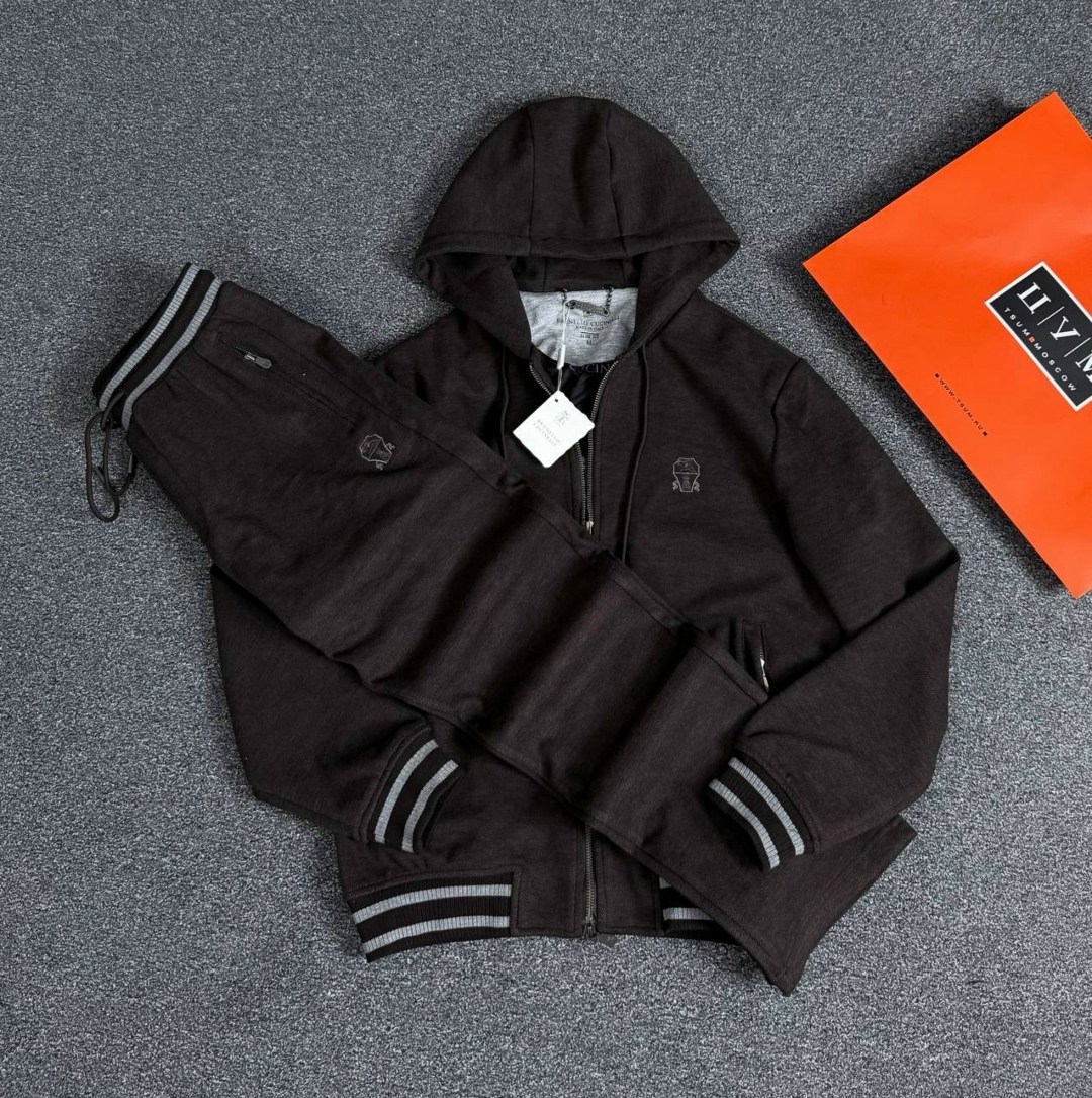 спортивный костюм brunello cucinelli,спортивный костюм loro piana,спортивные костюмы для мужчин,спортивный костюм stefano ricci,спортивные костюм