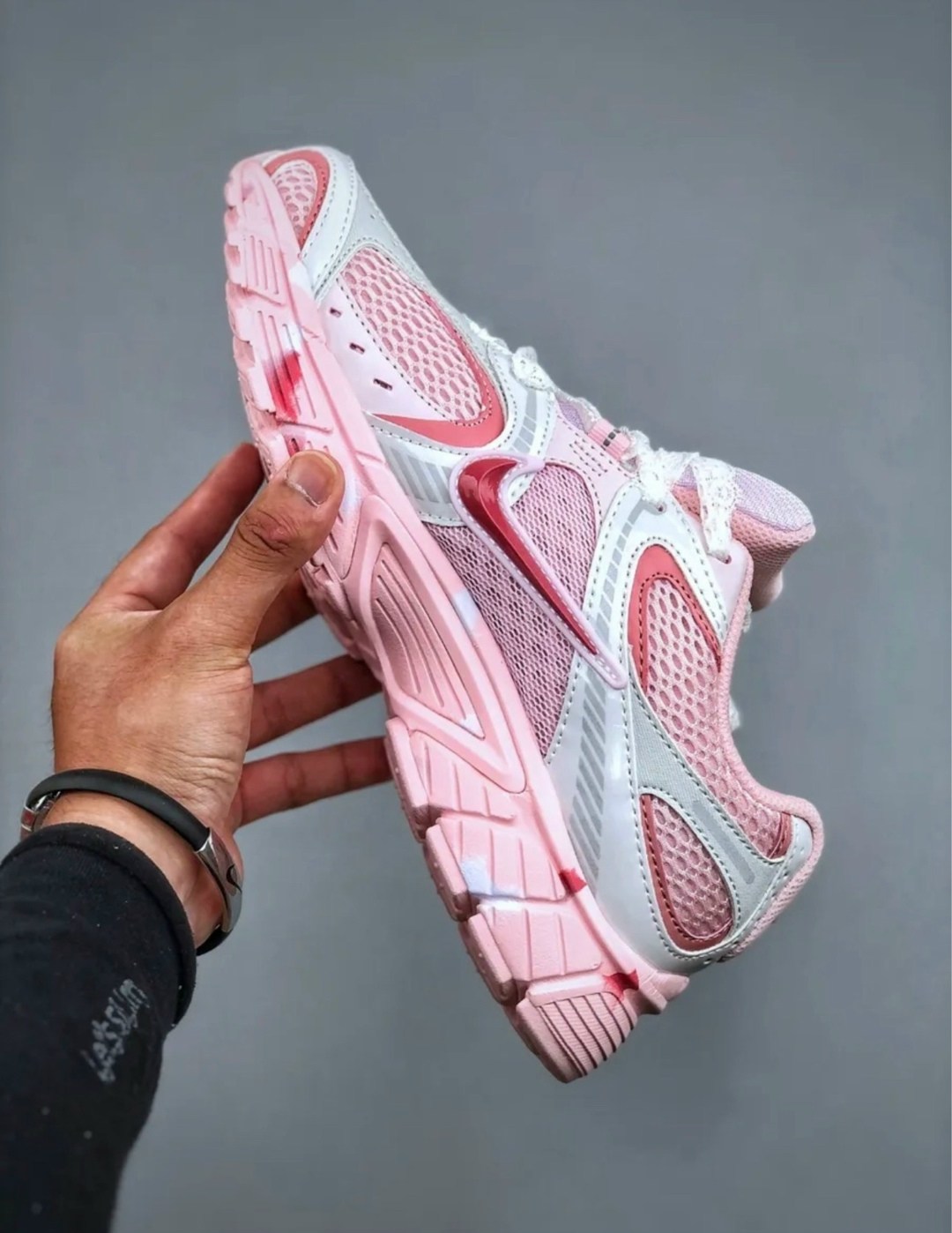 кроссовки nike zoom vomero 5,кроссовки nike,кроссовки,женские кроссовки nike air zoom vomero 5,кроссовки nike air zoom vomero 5