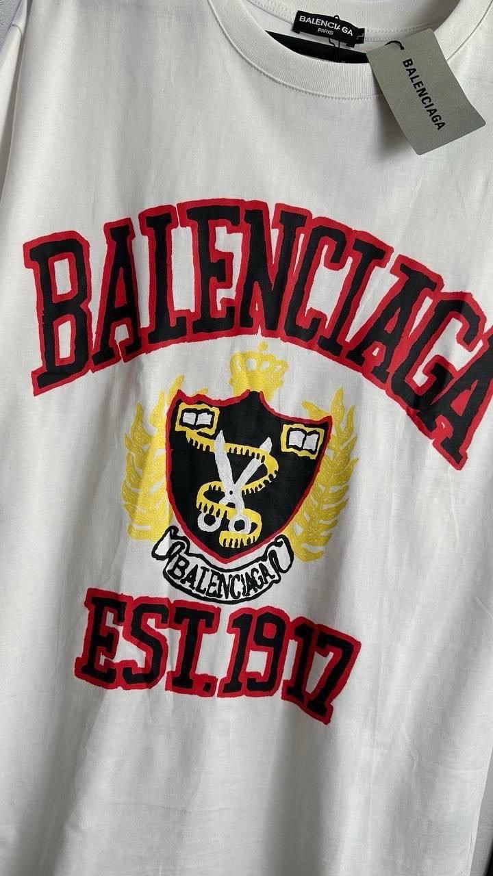 футболка balenciaga,футболки для женщин,футболка баленсиага женские,футболки женские мужские