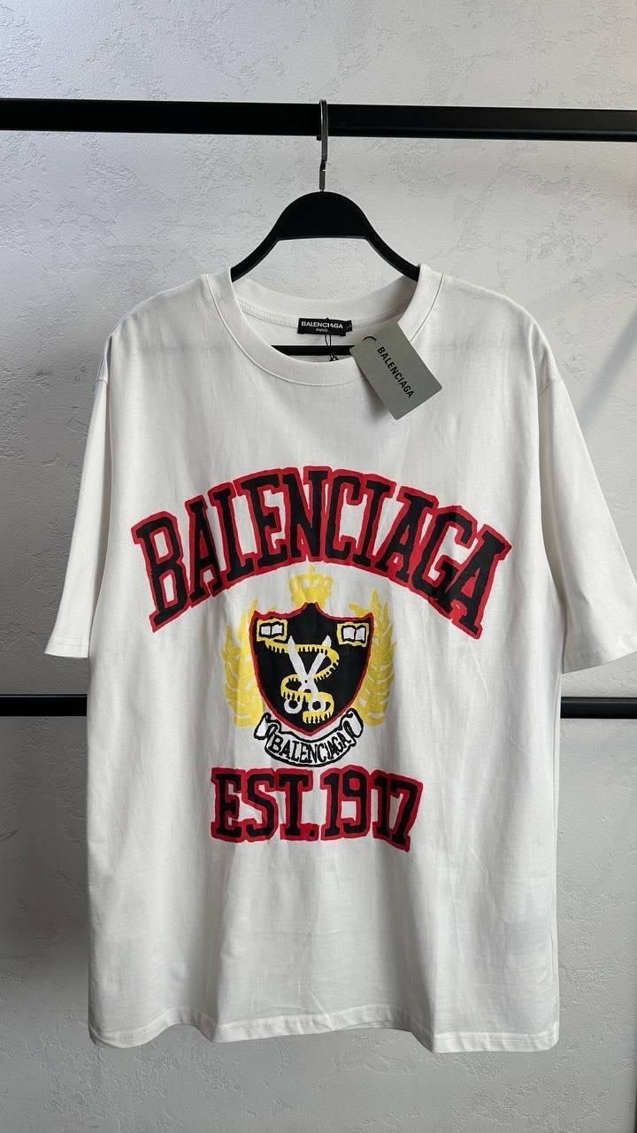футболка balenciaga,футболки для женщин,футболка баленсиага женские,футболки женские мужские