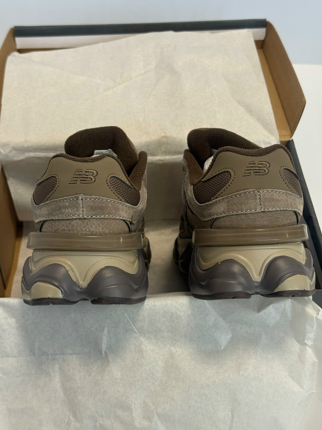 кроссовки new balance 9060,кроссовки new balance,кроссовки мужские new balance 9060,женские кроссовки new balance,кроссовки мужские new balance