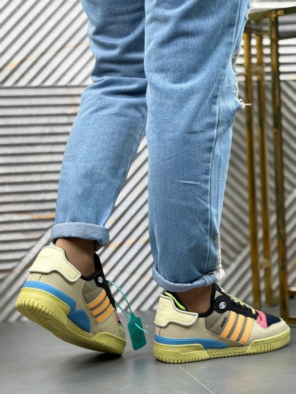 кроссовки адидас бэд банни,кроссовки адидас,кроссовки adidas,,кроссовки адидас бэд банни кроссовки