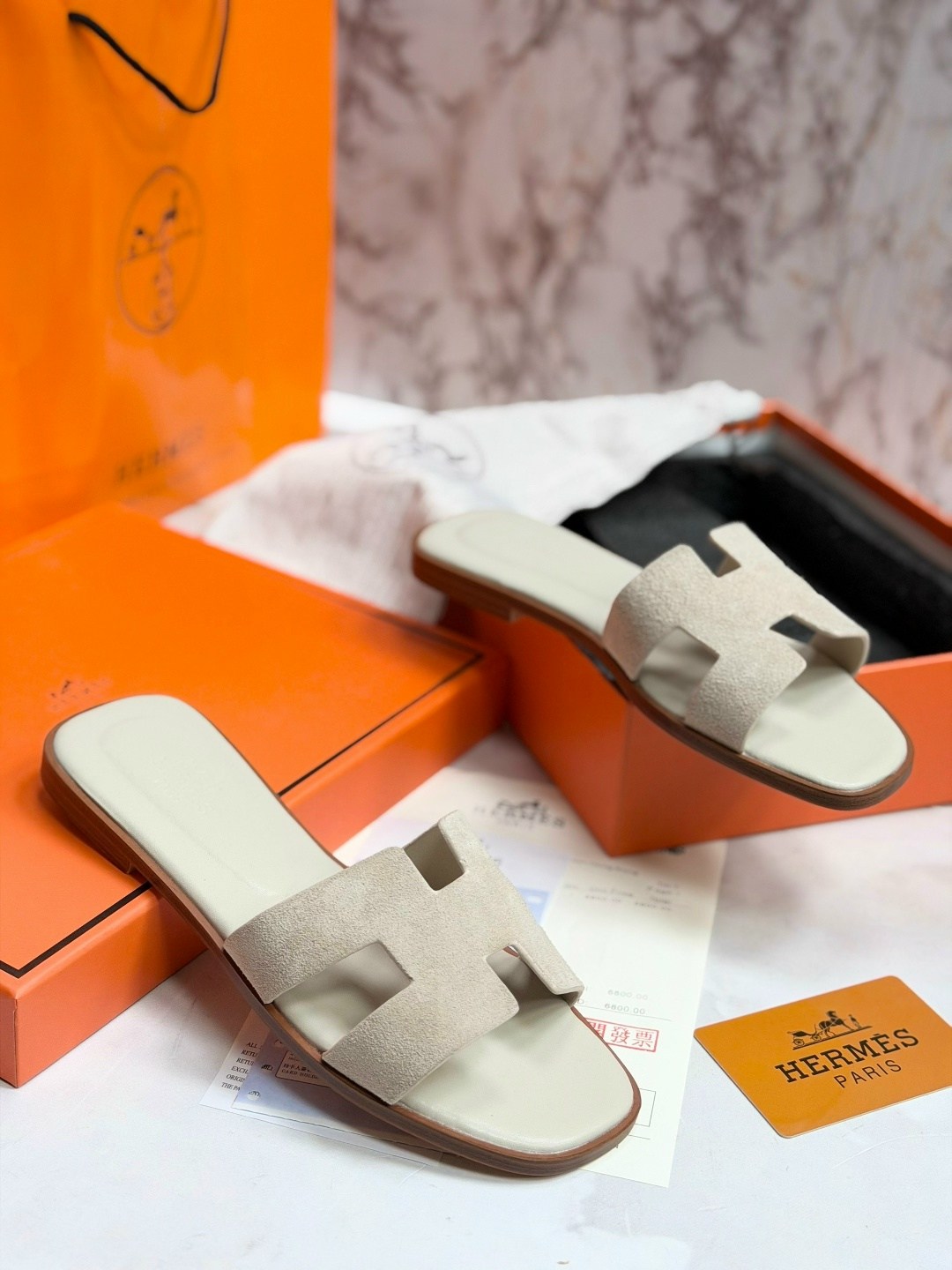 шлепанцы hermes,шлепки hermes женские,босоножки hermes,шлепки hermes,сандалии hermes