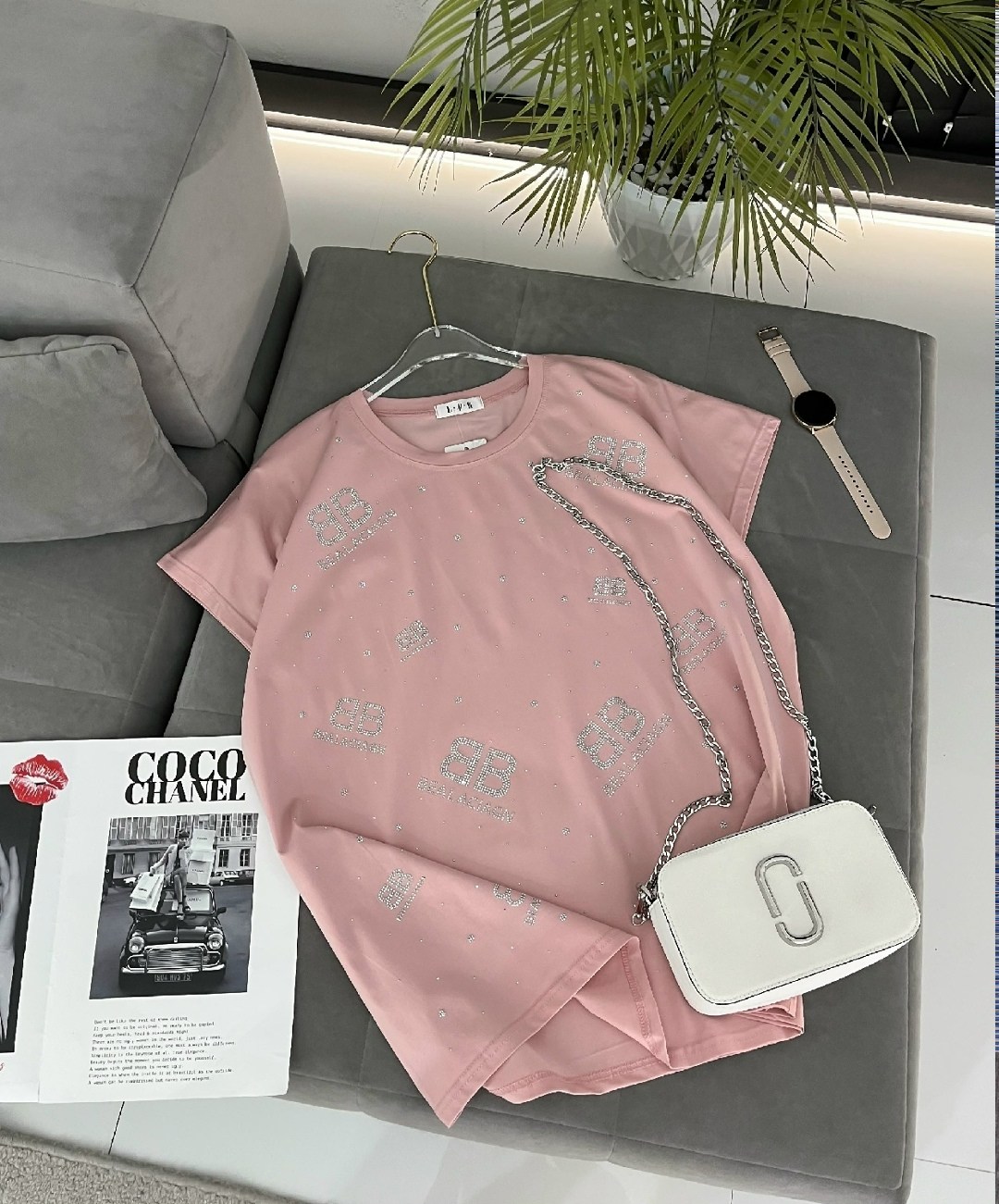 футболки женская,футболки модные,модная кофта,кофта женская,футболка белая с