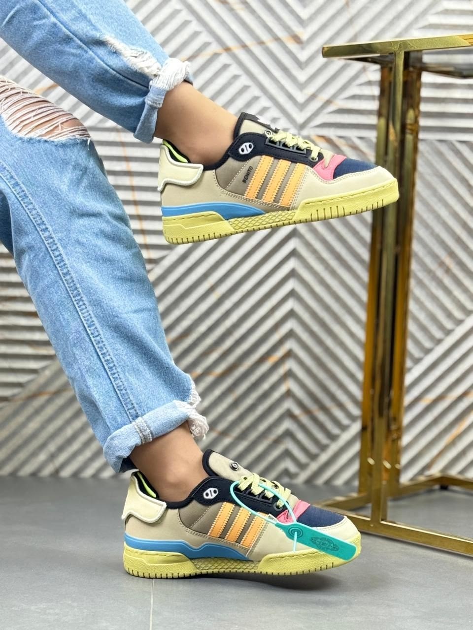 кроссовки адидас бэд банни,кроссовки адидас,кроссовки adidas,,кроссовки адидас бэд банни кроссовки