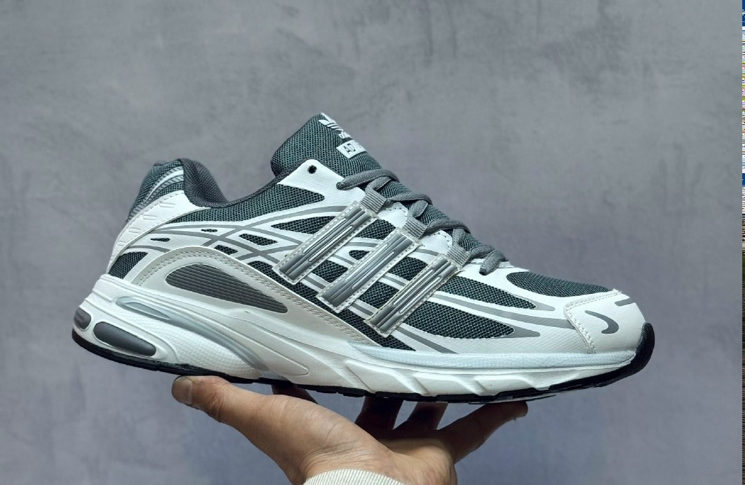 кроссовки adidas,мужские кроссовки adidas,кроссовки adidas response cl 'white clear blue' черный,кроссовки адидас,кроссовки мужские adidas adistar