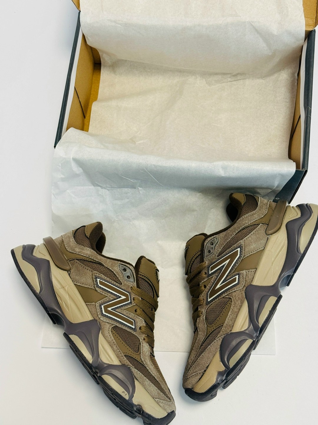 кроссовки new balance 9060,кроссовки new balance,кроссовки мужские new balance 9060,женские кроссовки new balance,кроссовки мужские new balance