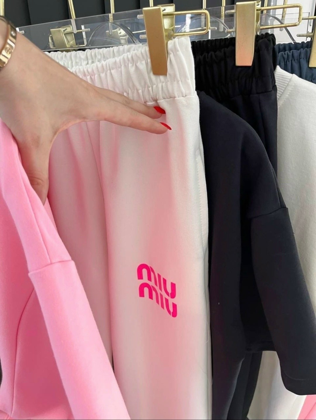 костюм miu miu женский,костюм женский двойка,костюм женские спортивные костюмы,женские костюмы спортивные,спортивные костюм