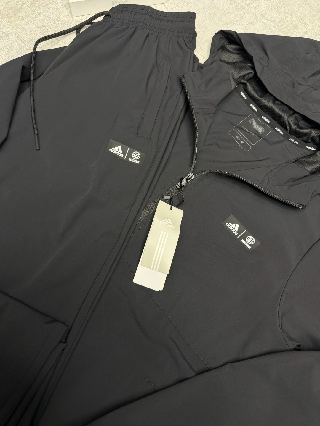 куртка ветровка adidas,куртка мужская adidas,куртка adidas utilitas,пуховик мужской adidas traveer cr j черный 3xl,adidas куртка