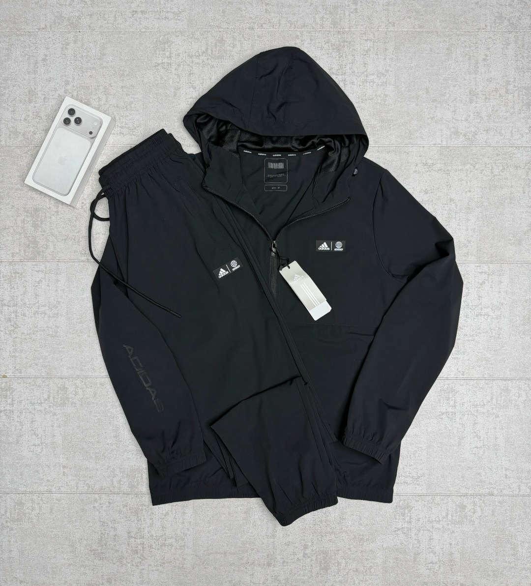 куртка ветровка adidas,куртка мужская adidas,куртка adidas utilitas,пуховик мужской adidas traveer cr j черный 3xl,adidas куртка