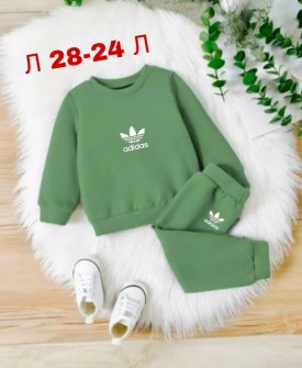Костюм