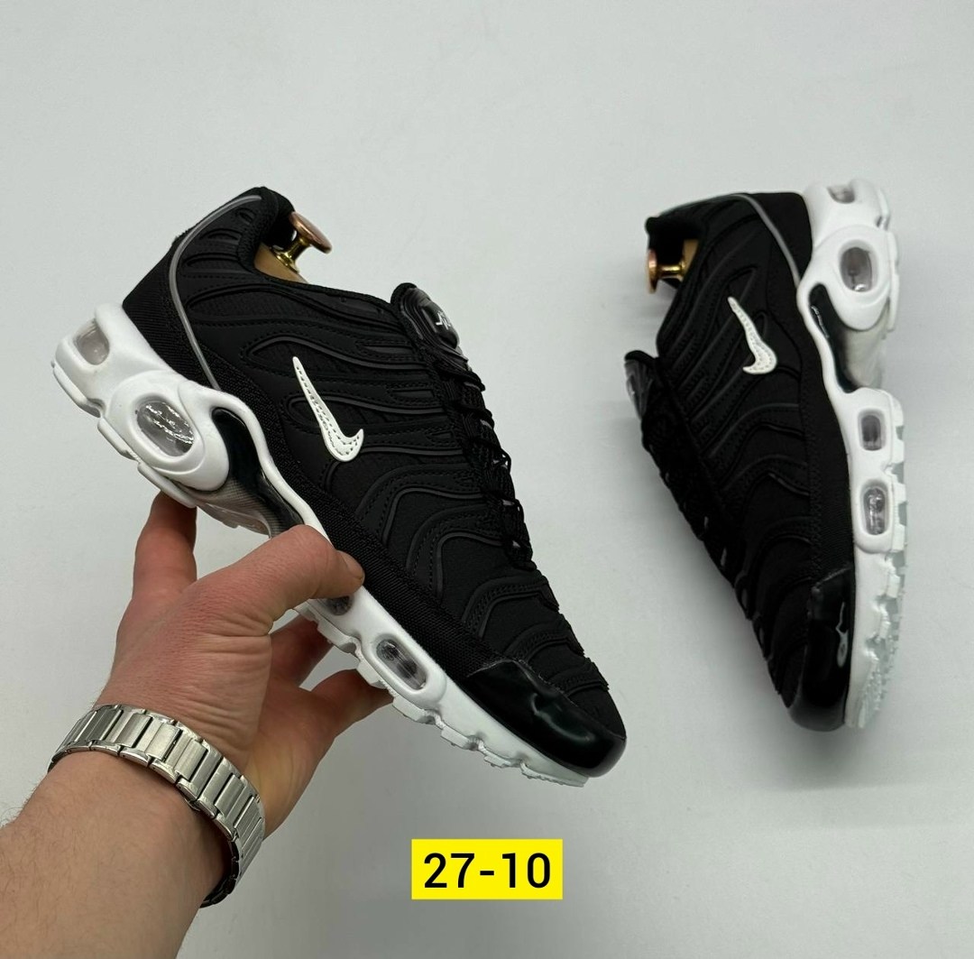 кроссовки nike air max tn plus,кроссовки,кроссовки nike air max tn plus мужские,nike air max tn plus,мужские кроссовки
