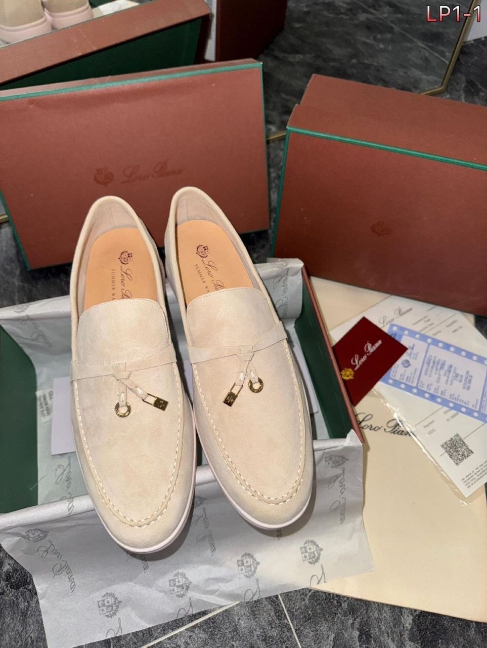 лоферы женские loro piana,loro piana замшевые лоферы,мокасины лоро пиано женские,лоферы loro piana,