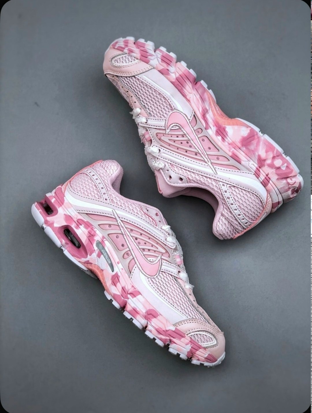 кроссовки,кроссовки мужские женские,nike air max plus tn pink white,российские кроссовки,розовые кроссовки