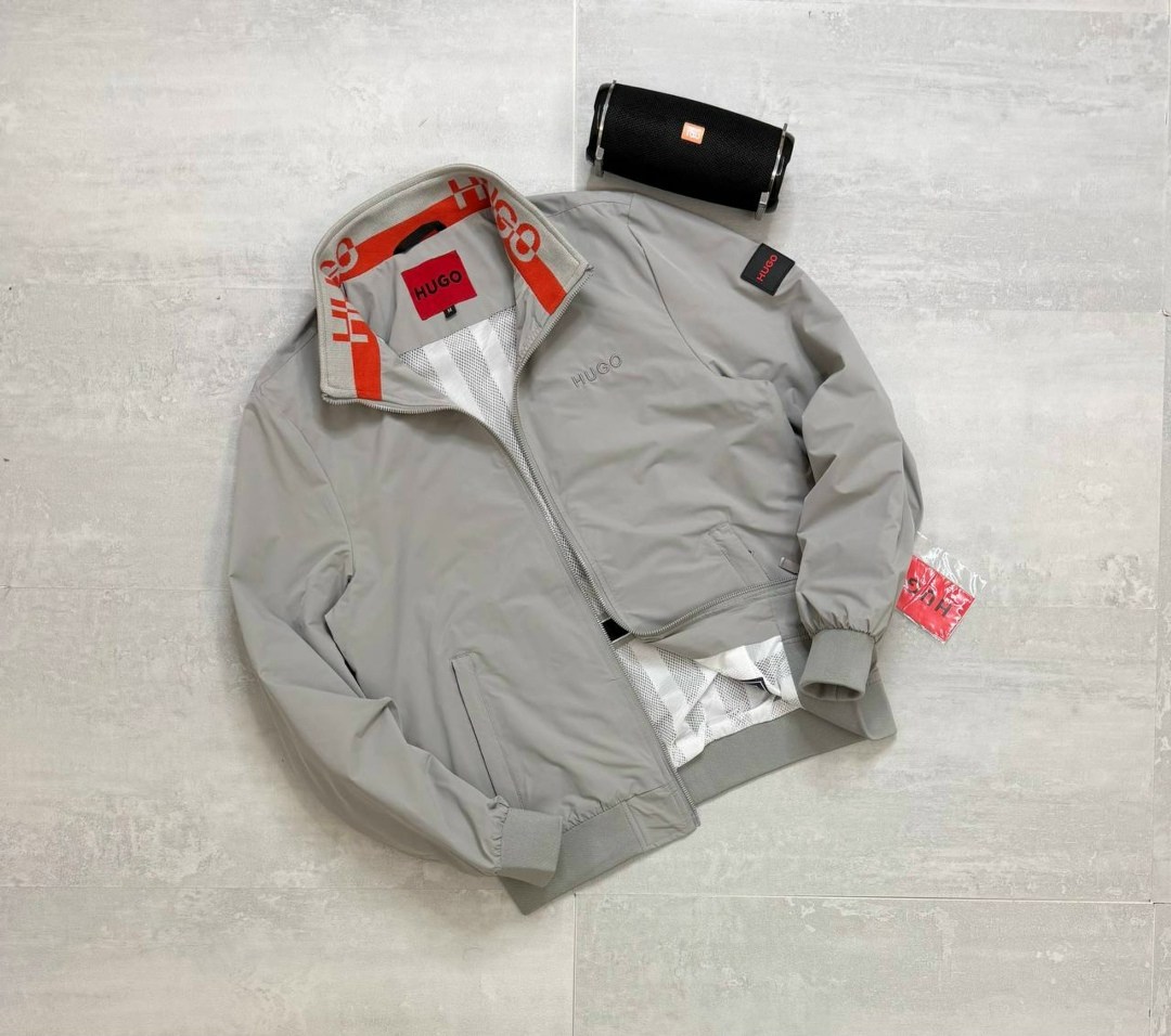 мужская куртка hugo boss,hugo boss куртка,бомбер хуго босс мужской,куртка бомбер,hugo boss куртка демисезонная